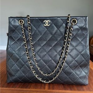 AUTHENTIC CHANEL BLACK TIMELESS CLASSIC TOTE BAG